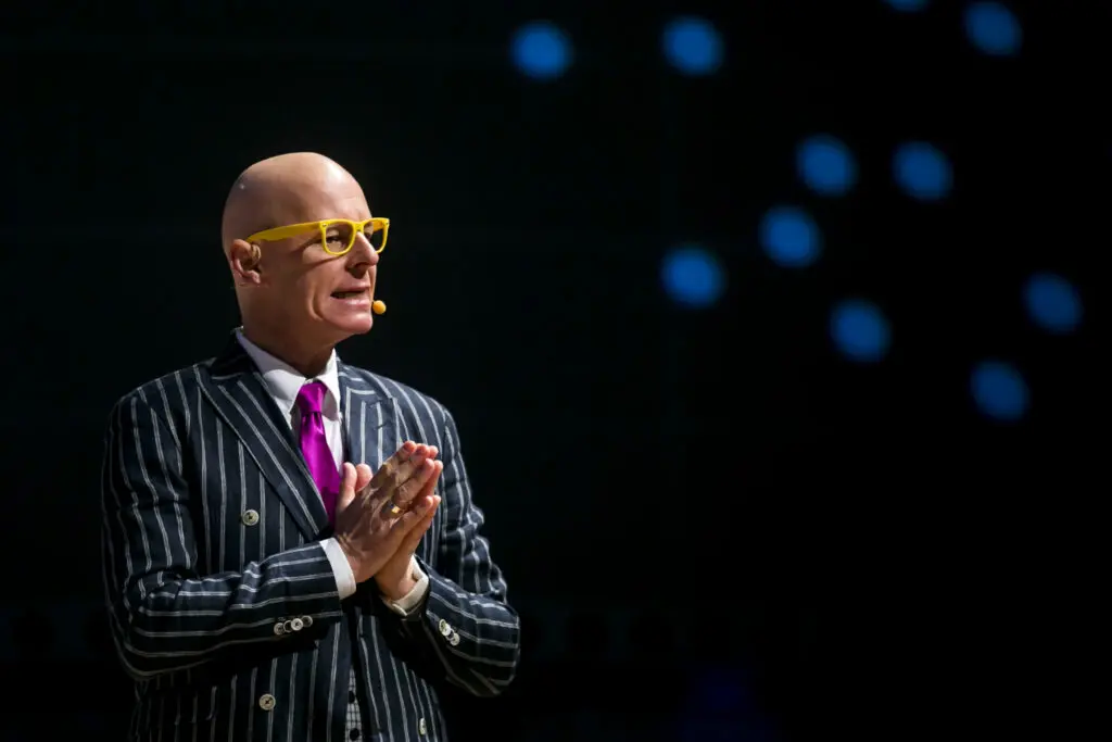 Frank Astor Speaker Management Erfolgsgestalter, Coach, Trainer, Visionaer und Keynote Speaker fuer Digitalisierung und KI