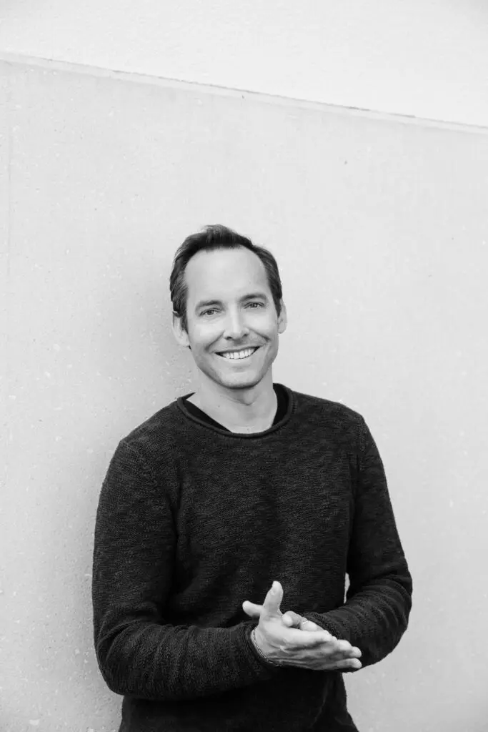 Rob Holub Speaker Management Experte Kommunikation & Storytelling; Moderator, Filmemacher & Singer/Songwriter